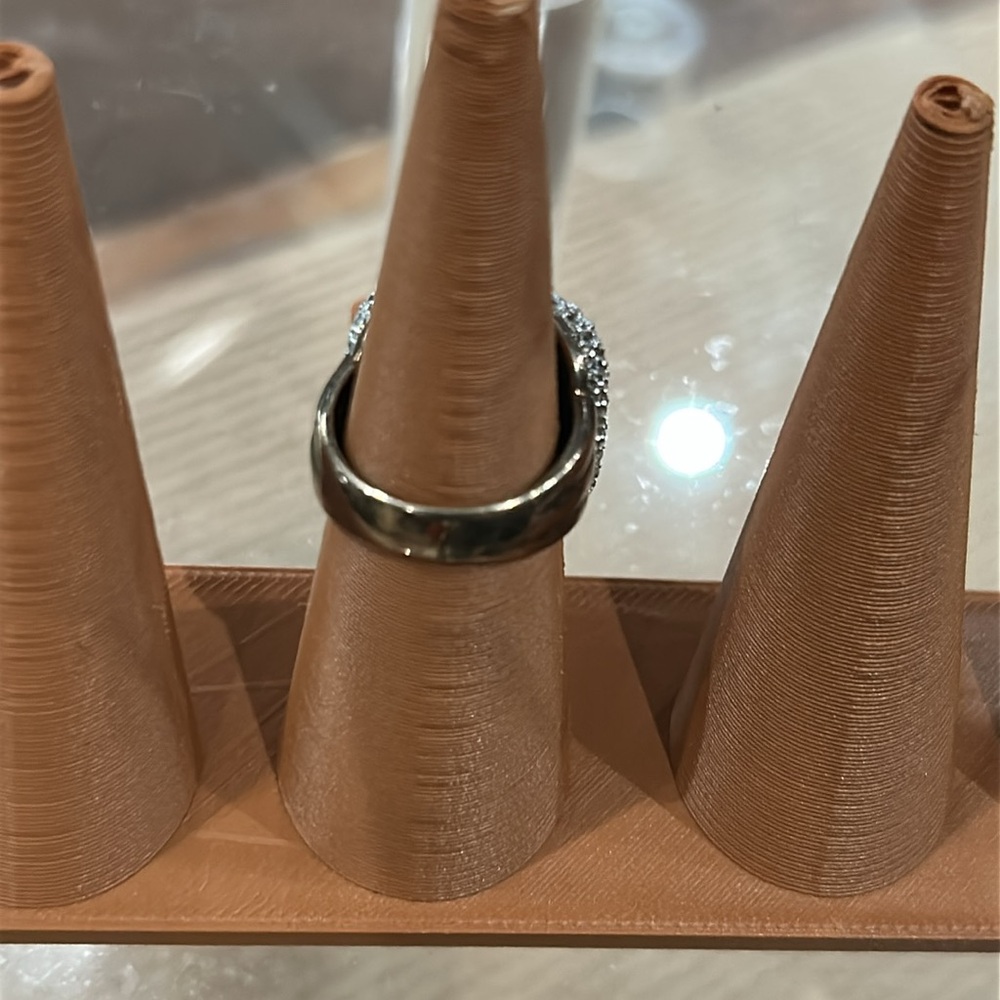 🔥 Statement-Making Rings designer style ring - Picture 4 of 4